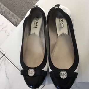 Michael Kors Dixie ballet flat size 7.5